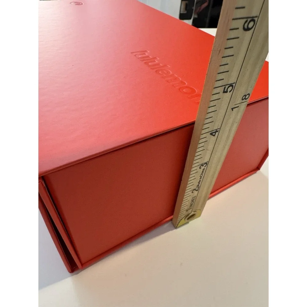 2025 Lululemon Holiday Medium‎ Red Gift Box